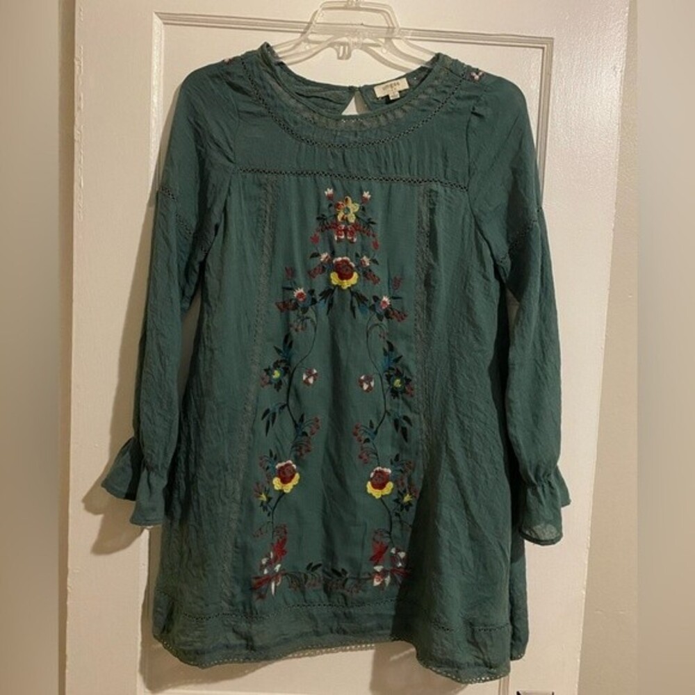 Umgee Embroidered Green Long Sleeve Shift Dress